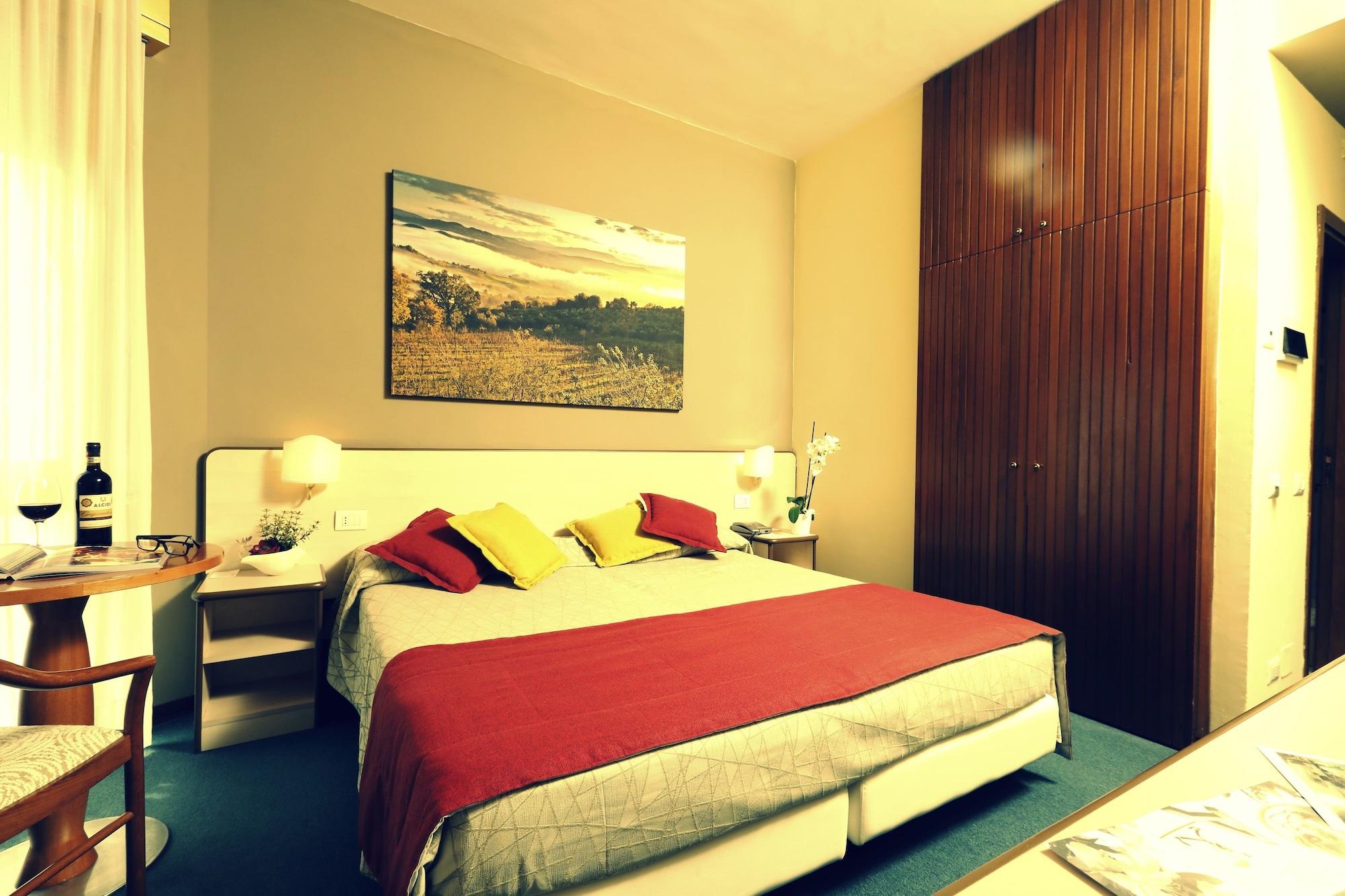 Hotel Ristorante Alcide Poggibonsi Luaran gambar