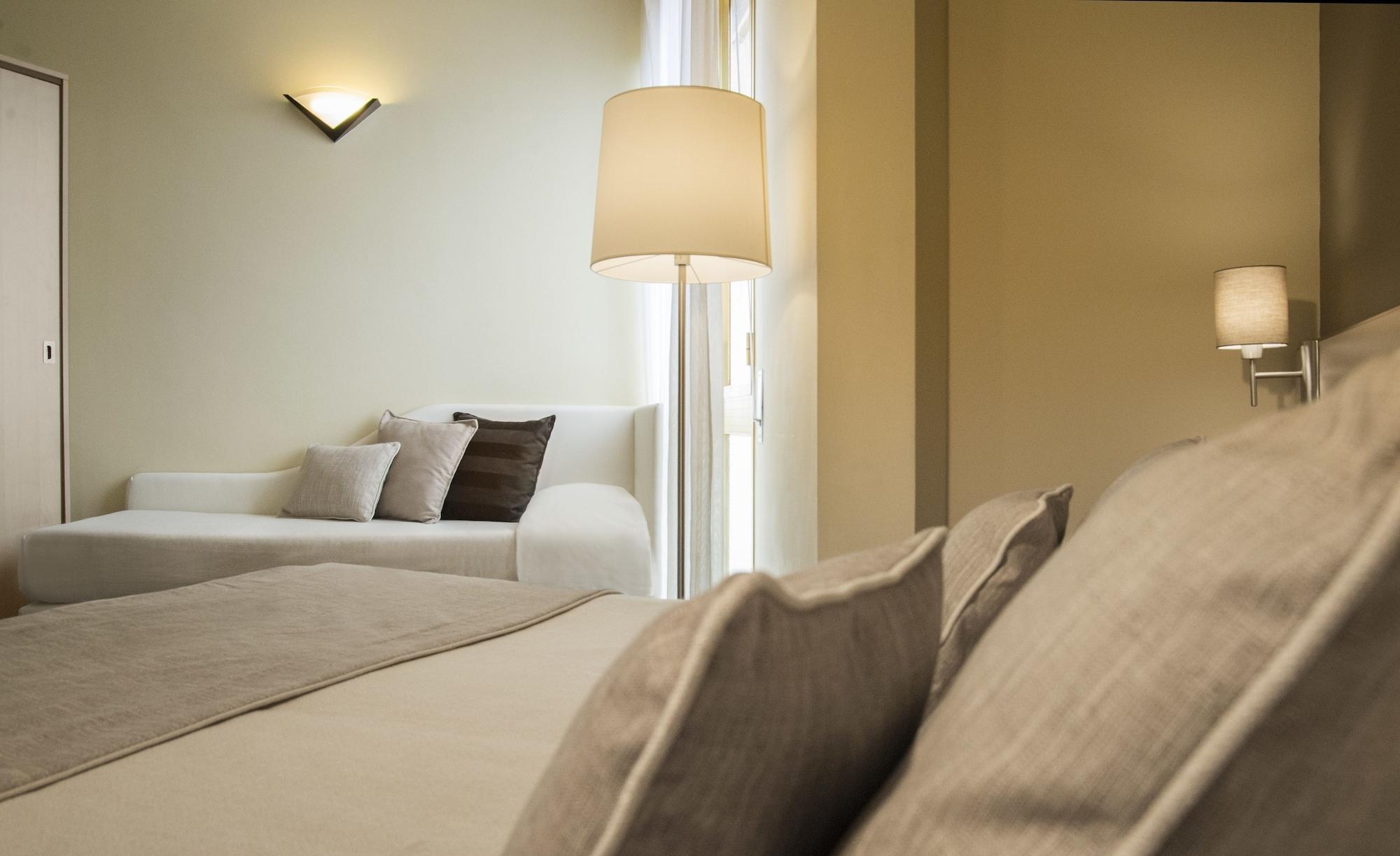 Hotel Ristorante Alcide Poggibonsi Luaran gambar