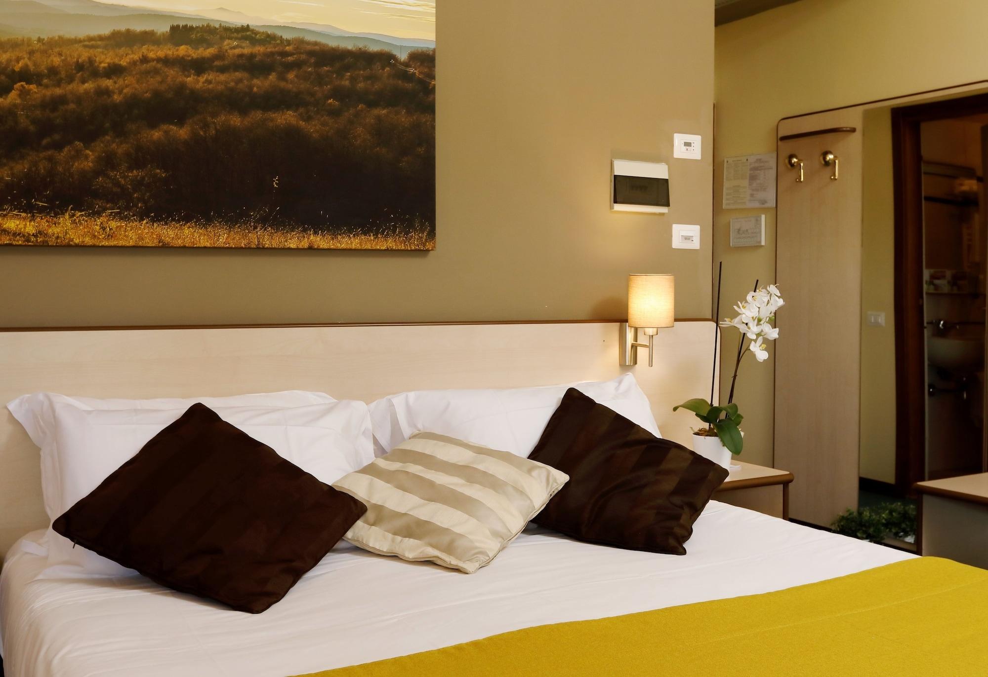 Hotel Ristorante Alcide Poggibonsi Luaran gambar